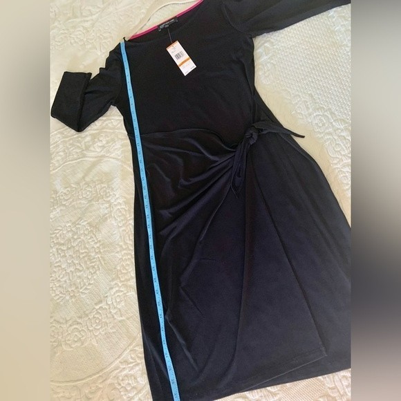Jones New York black stretch knit dress size Small faux tie at side - Picture 5 of 6